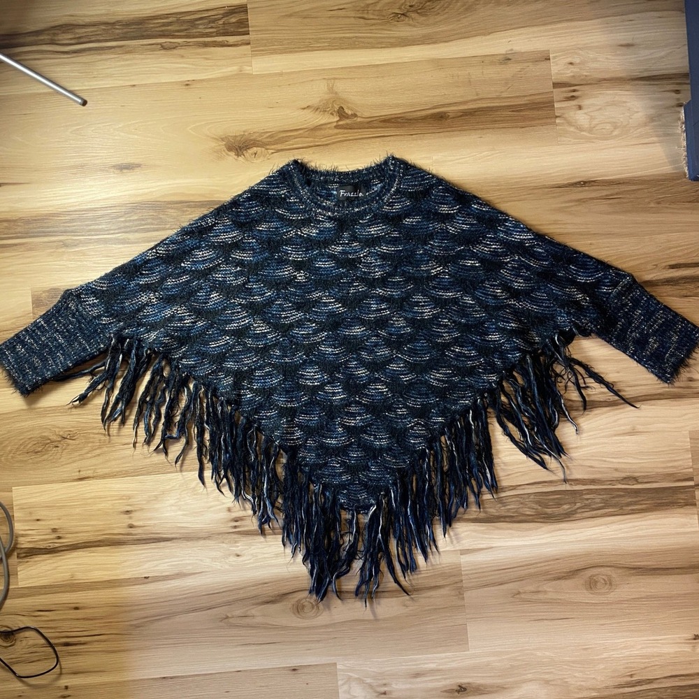 Frazzle Blue Scalloped Knit Fringe Poncho Sweater One Size Shawl Cape